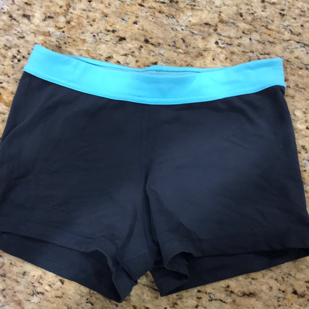 Lululemon short shorts